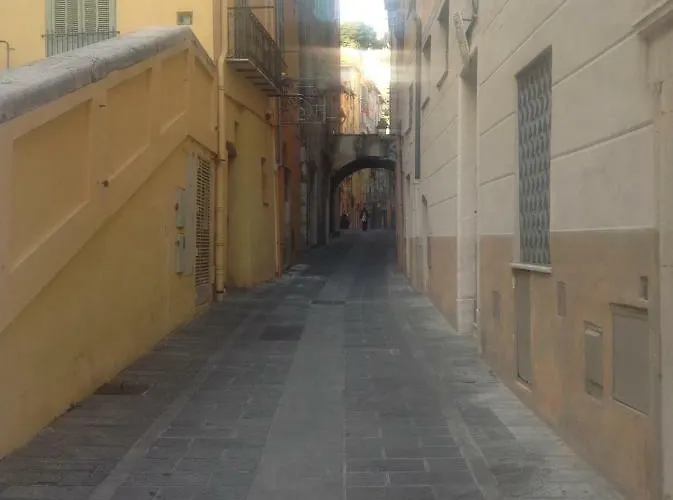 Vista Mare Vecchia Citta Apartment
